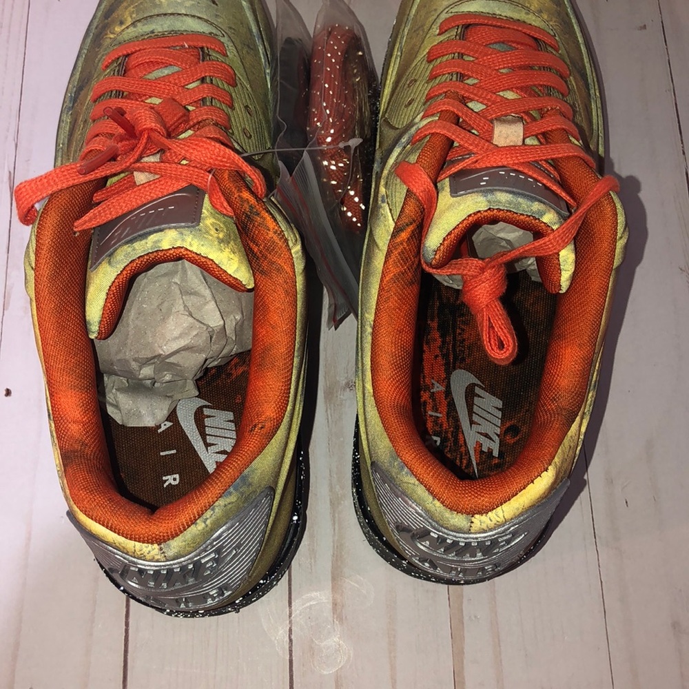 🔴SOLD🔴New No Box Nike Air Max 90 QS Mars Landing - Picture 5 of 7